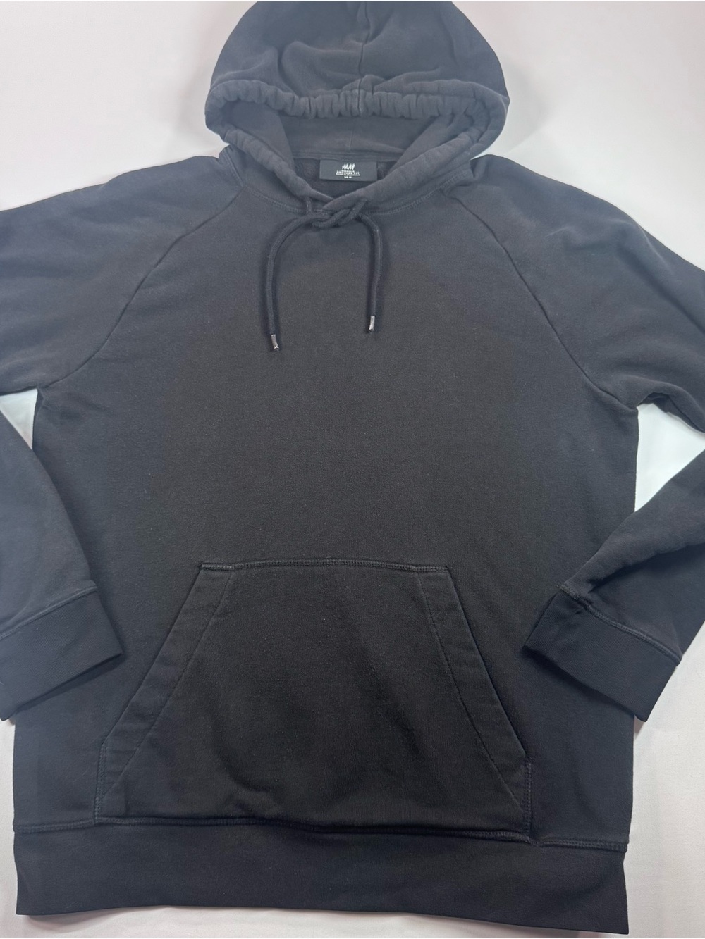 H&M Men's Solid Black Pullover Hoodie/Sweatshirt LS, Regular Fit,Sz M w/pockets